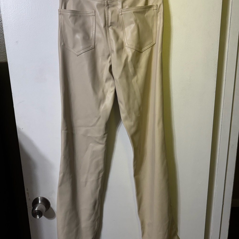 ZARA - Picture 2 of 3
